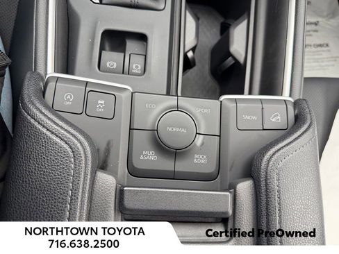 Used 2026 Toyota Grand Highlander AWD image 24