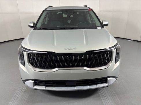 New 2026 Kia Carnival EX FWD image 3