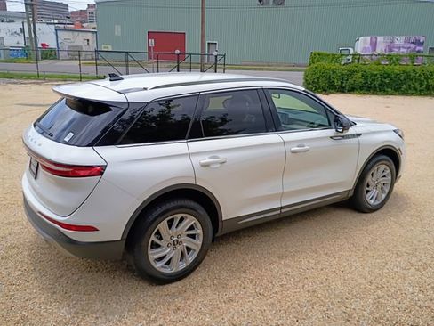 Used 2021 Lincoln Corsair FWD w/ Convenience Package image 15