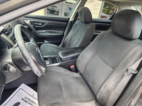 Used 2015 Nissan Altima 2.5 SV w/ Convenience Package FWD image 15