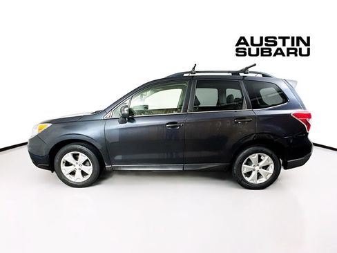 Used 2014 Subaru Forester 2.5i Touring AWD/4WD image 4