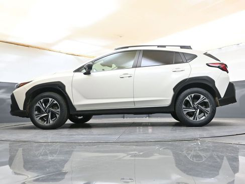 Certified 2024 Subaru Crosstrek 2.0i Premium w/ Popular Package #3 AWD/4WD image 40