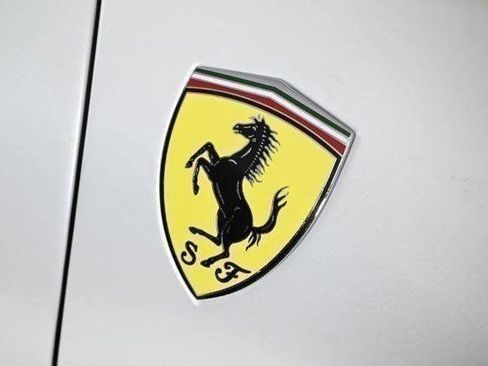 Used 2024 Ferrari SF90 Spider image 35