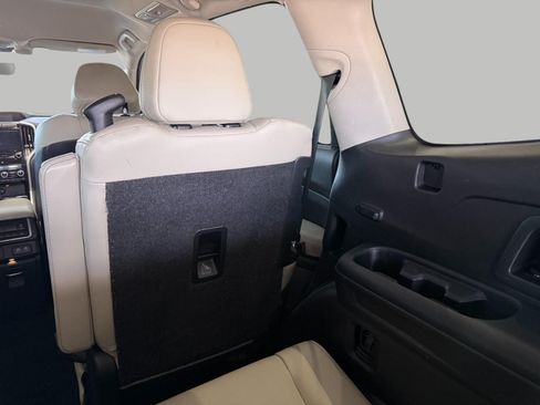 Used 2019 Subaru Ascent Limited w/ Popular Package #2A AWD/4WD image 30