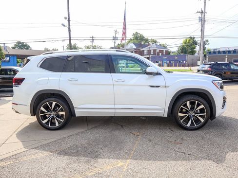 Used 2026 Volkswagen Atlas SEL Premium R-Line AWD/4WD image 6