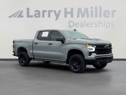 Used 2024 Chevrolet Silverado 1500 LT Trail Boss w/ Convenience Package II image 6
