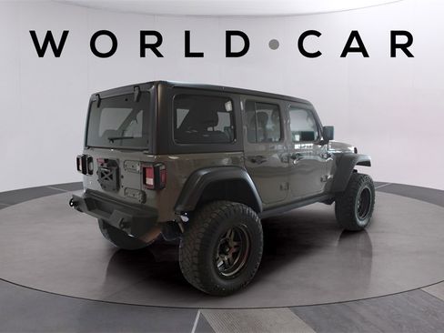 Used 2018 Jeep Wrangler Unlimited Sport S image 7