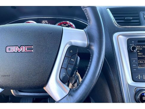 Used 2016 GMC Acadia SLT AWD/4WD image 21