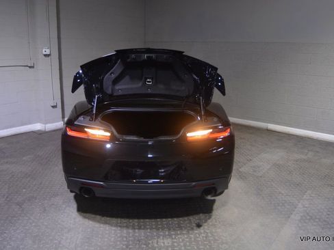 Used 2016 Chevrolet Camaro SS image 19