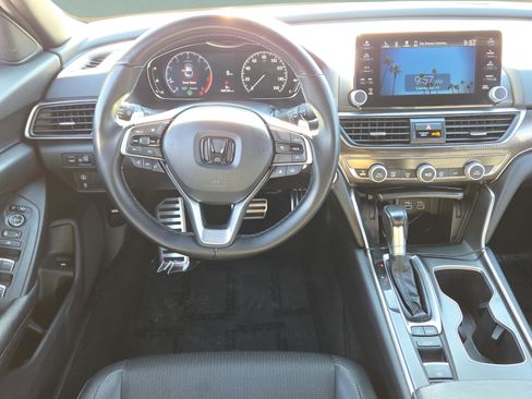 Used 2021 Honda Accord Sport image 12