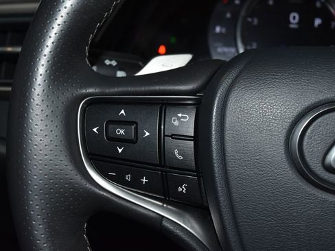 Used 2021 Lexus ES 350 F Sport w/ Accessory Package 2 FWD image 9