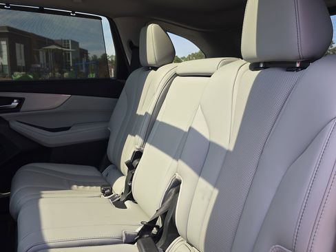 Used 2023 Acura MDX w/Technology Package image 16