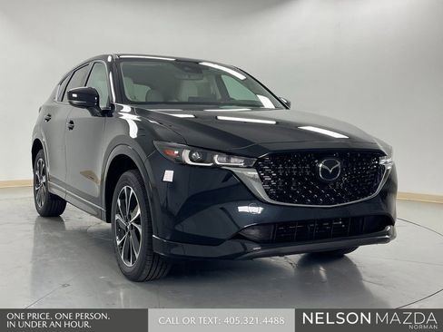 New 2025 MAZDA CX-5 AWD 2.5 S w/ Preferred Package image 3