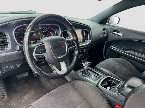 Used 2016 Dodge Charger R/T image 7