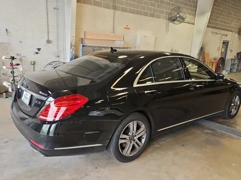 Used 2017 Mercedes-Benz S 550 4MATIC Sedan image 2