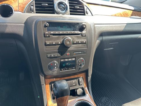 Used 2012 Buick Enclave Leather FWD image 19
