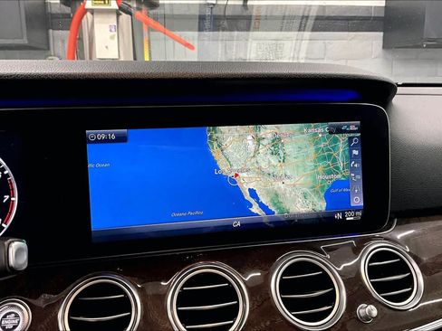 Used 2020 Mercedes-Benz E 350 Sedan w/ Premium Package image 32