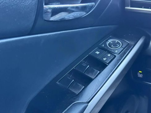 Used 2014 Lexus IS 250 AWD w/ Navigation Package image 32