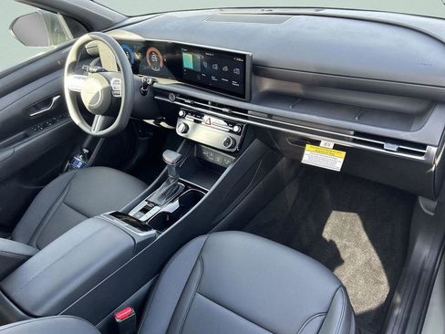 New 2026 Hyundai Santa Cruz SEL FWD image 16