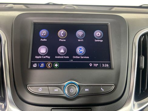 Used 2022 Chevrolet Equinox LS AWD/4WD image 3