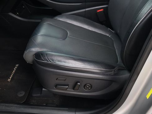 Used 2021 Hyundai Santa Fe Limited image 15