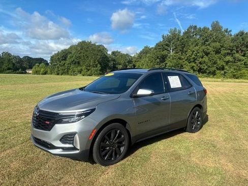Used 2024 Chevrolet Equinox RS w/ RS Leather Package FWD image 8