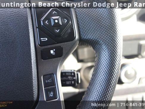 Used 2023 Toyota Tacoma TRD Off-Road image 16