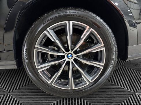 Used 2024 BMW X6 xDrive40i w/ Premium Package image 31