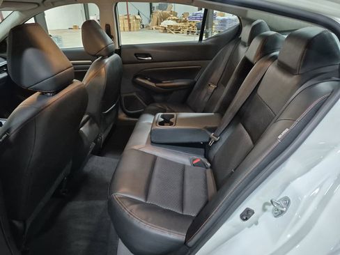 Used 2024 Nissan Altima 2.5 SR FWD image 25