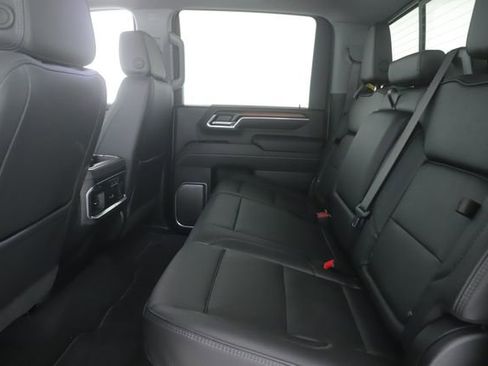 Used 2025 GMC Sierra 2500 Denali w/ Denali Reserve Package AWD/4WD image 29