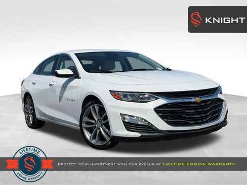 Used 2024 Chevrolet Malibu LT FWD image 1