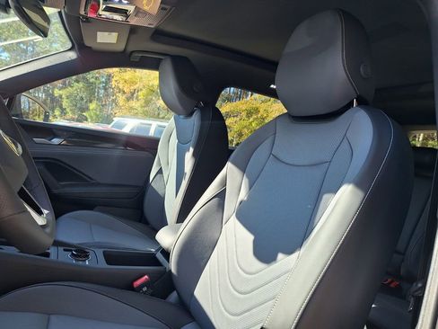 New 2026 Volkswagen Tiguan SE R-Line image 11