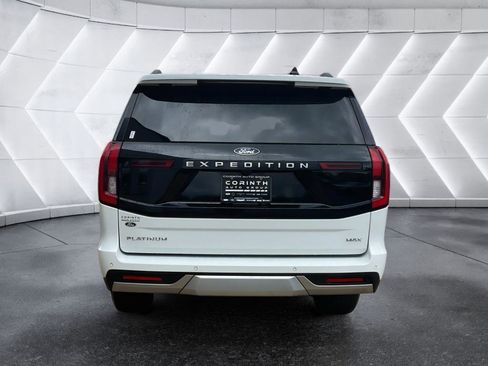 Used 2025 Ford Expedition Max Platinum AWD/4WD image 5