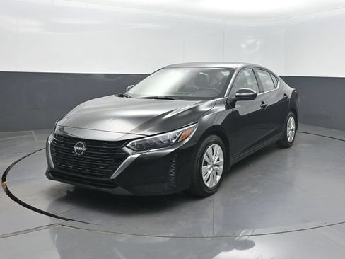 Used 2024 Nissan Sentra S FWD image 2