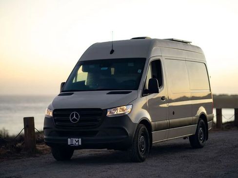 Used 2021 Mercedes-Benz Sprinter 2500 image 67