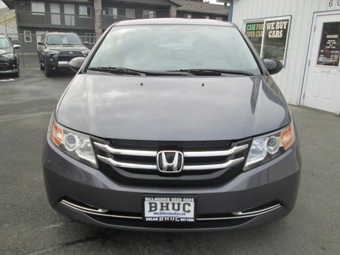 Used 2016 Honda Odyssey LX image 2