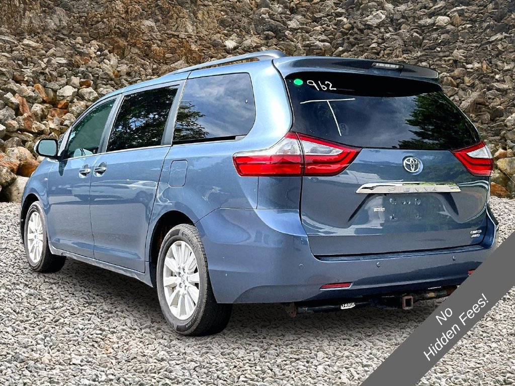 Used 2017 Toyota Sienna Limited Premium AWD/4WD image 11