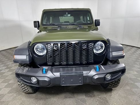 Used 2023 Jeep Wrangler Unlimited w/ Cold Weather Group image 8