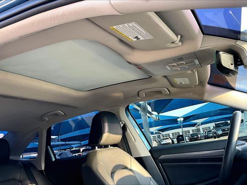 Used 2021 Volkswagen Jetta SEL image 14