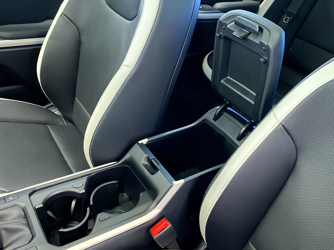 New 2026 Kia K4 GT-Line FWD image 29