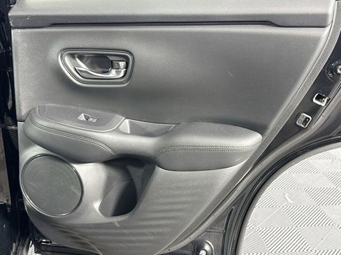 Certified 2023 Honda HR-V LX image 26