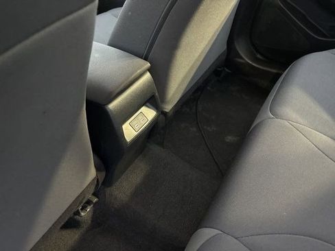 Used 2023 Toyota Corolla LE image 30