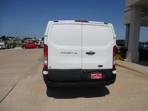 Used 2019 Ford Transit 150 130 Low Roof RWD image 3
