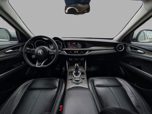 Used 2020 Alfa Romeo Stelvio Ti AWD/4WD image 28