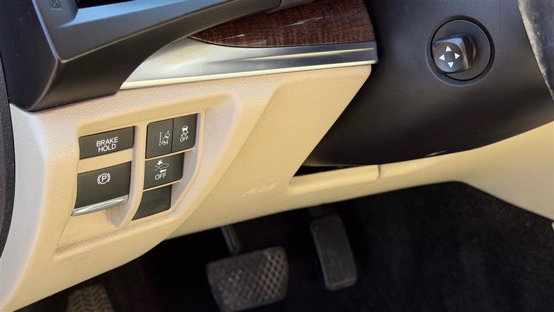 Used 2019 Acura MDX SH-AWD image 23