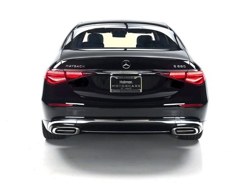 Used 2024 Mercedes-Benz Maybach S 680 4MATIC image 5