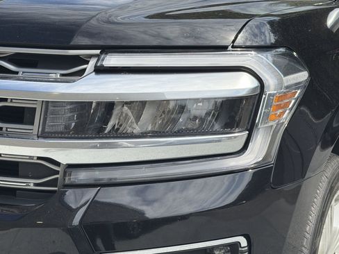 Used 2022 Ford Expedition Max Platinum AWD/4WD image 13