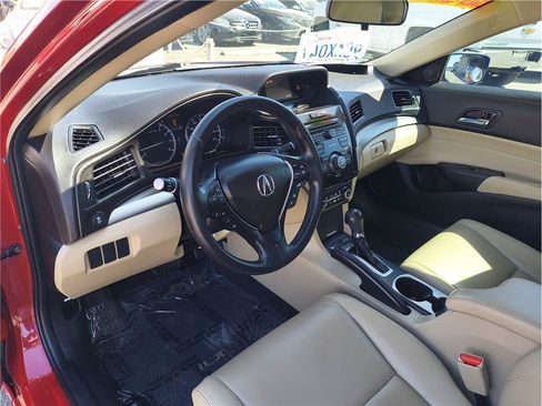 Used 2017 Acura ILX FWD image 5