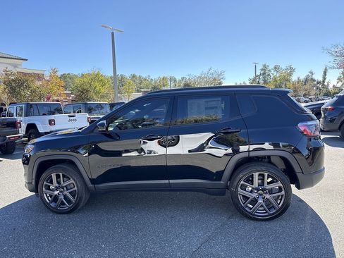 New 2026 Jeep Compass Limited w/ Sun, Sound & Navigation Group AWD/4WD image 6