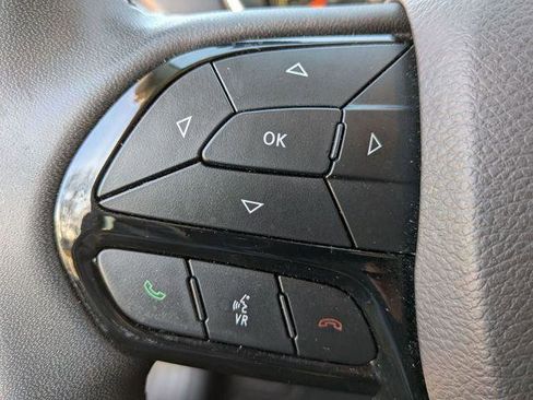 Certified 2023 Jeep Cherokee Altitude Lux image 18